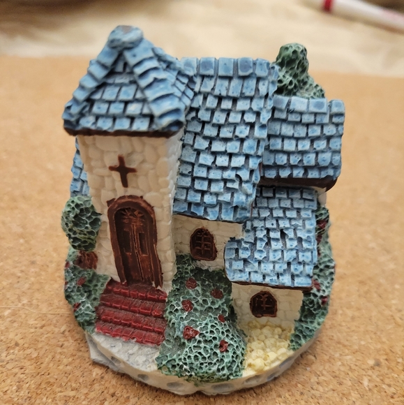 Vintage Miniature Lilliput Lane Anne Hathaway House Church Cottage - Picture 1 of 5